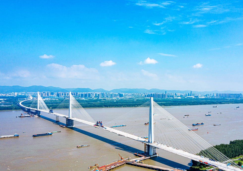 南京长江第五大桥设计阶段安全性评价